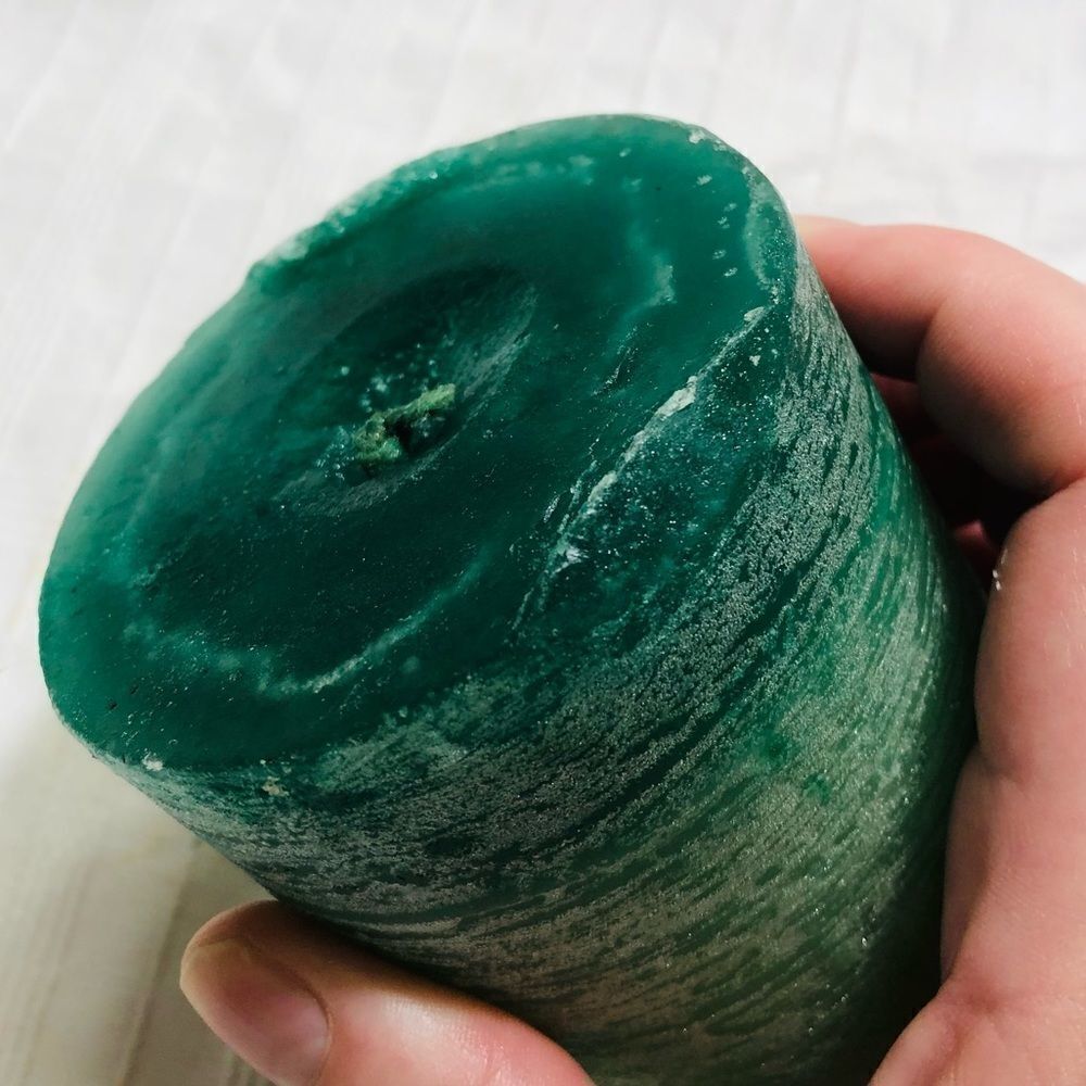 Handcrafted Timber Scented Candle (Green) - Picture 9 of 10